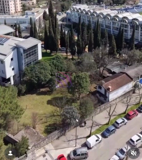 Gradjevinski-plac-u-centru-Podgorice-4 Plac 1.281 m² – Centar, Podgorica — fotografija 5