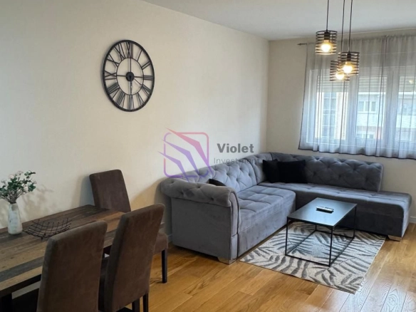 Izdavanje: Jednosoban stan 50 m² – Central Point, Podgorica