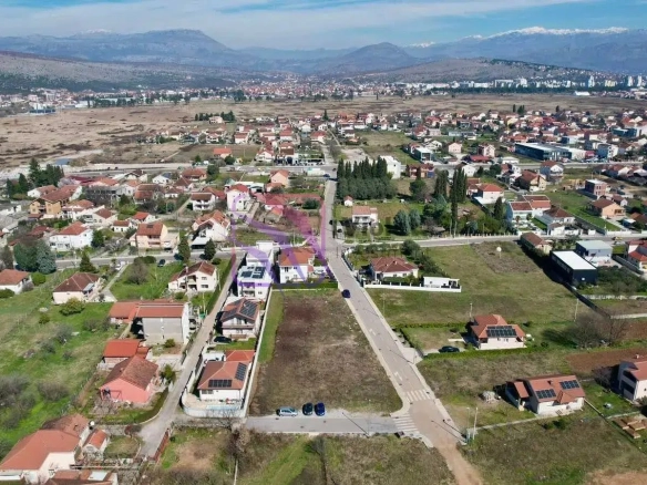 Plac 3.963 m² – Gornja Gorica, Podgorica — fotografija 2
