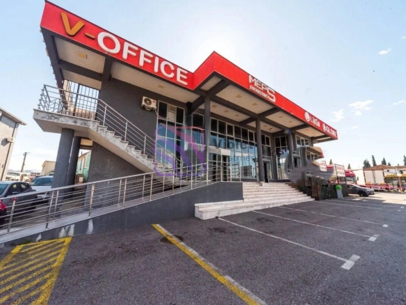 Izdavanje: Poslovni prostor 705 m² – Golubovci, Podgorica — fotografija 2