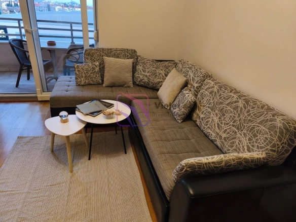 Namještena garsonjera u City kvartu, Podgorica — fotografija 4