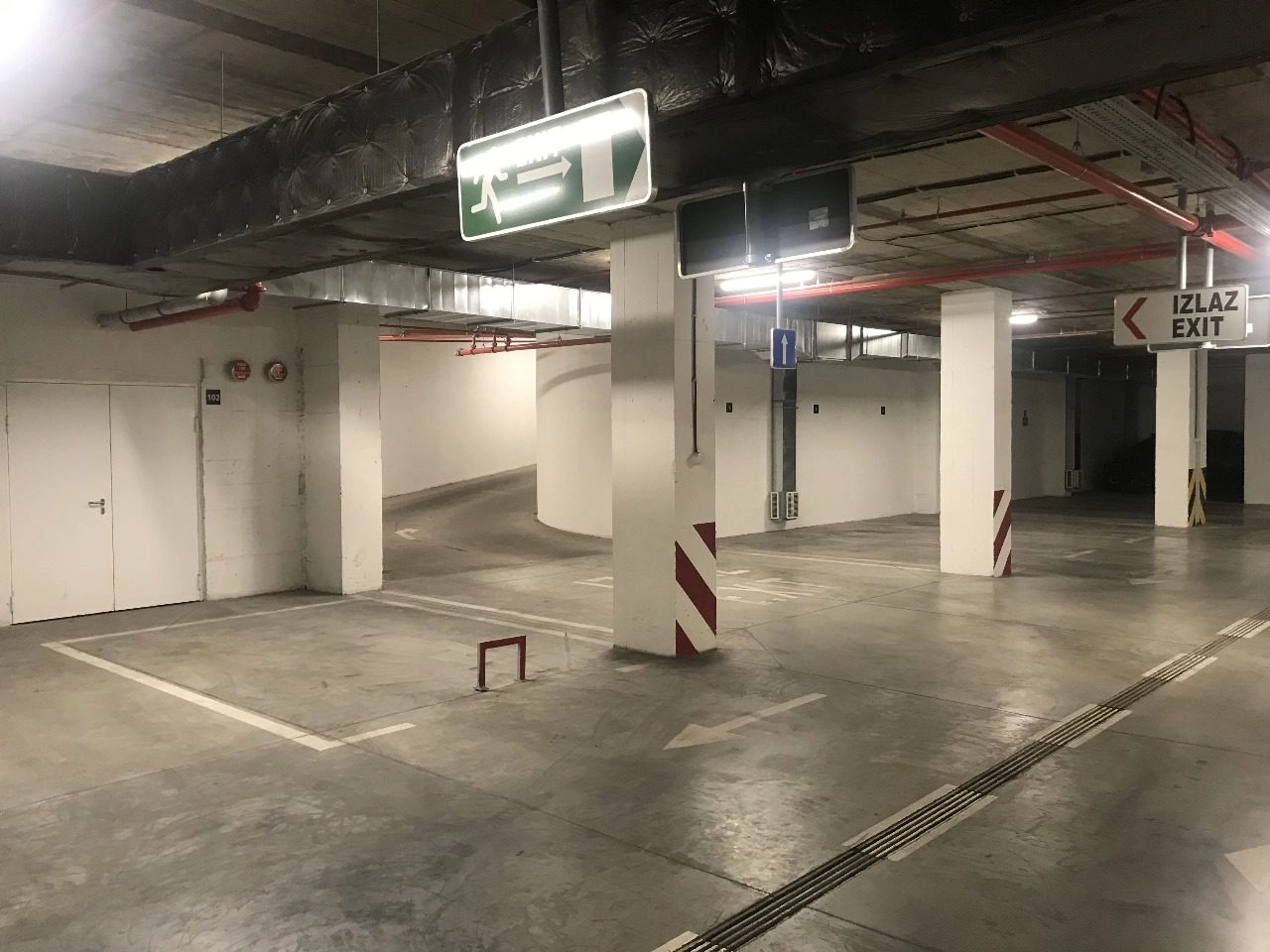 Dvosoban-namjesten-stan-Krusevac-Podgorica-5 Izdavanje: Dvosoban stan 75 m² – Kruševac, Podgorica — fotografija 6