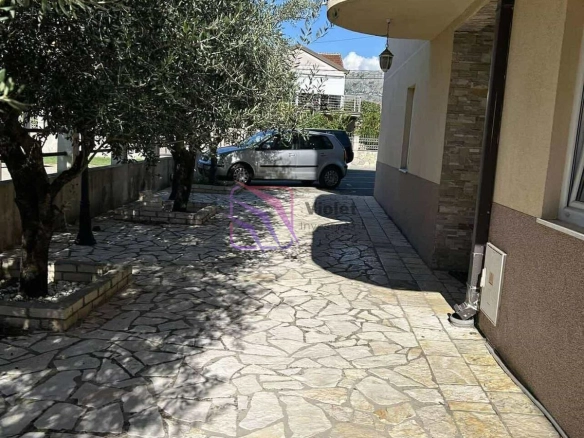 Dvosoban stan 60 m² – Zagorič, Podgorica — fotografija 2