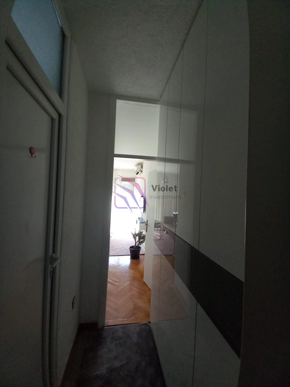 Namjestena-garsonjera-u-Dracu-Podgorica-2 Namještena garsonjera u Draču, Podgorica — fotografija 3