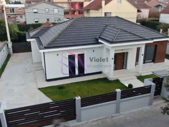 Izdavanje: Kuća 160 m² – Dalmatinska, Podgorica — fotografija 3