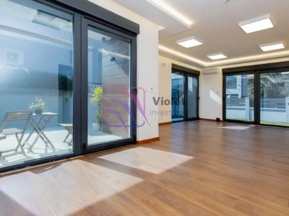 Izdavanje: Kuća 160 m² – Dalmatinska, Podgorica — fotografija 4