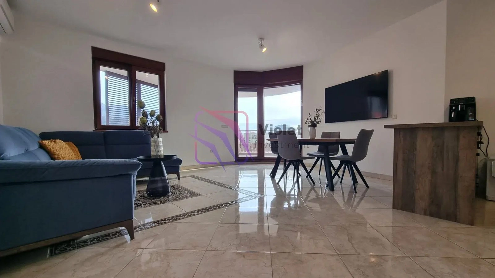 Dvosoban-stan-sa-pogledom-na-more-u-Becicima-Budva-3 Dvosoban stan 107 m² – Bečići, Budva — fotografija 4