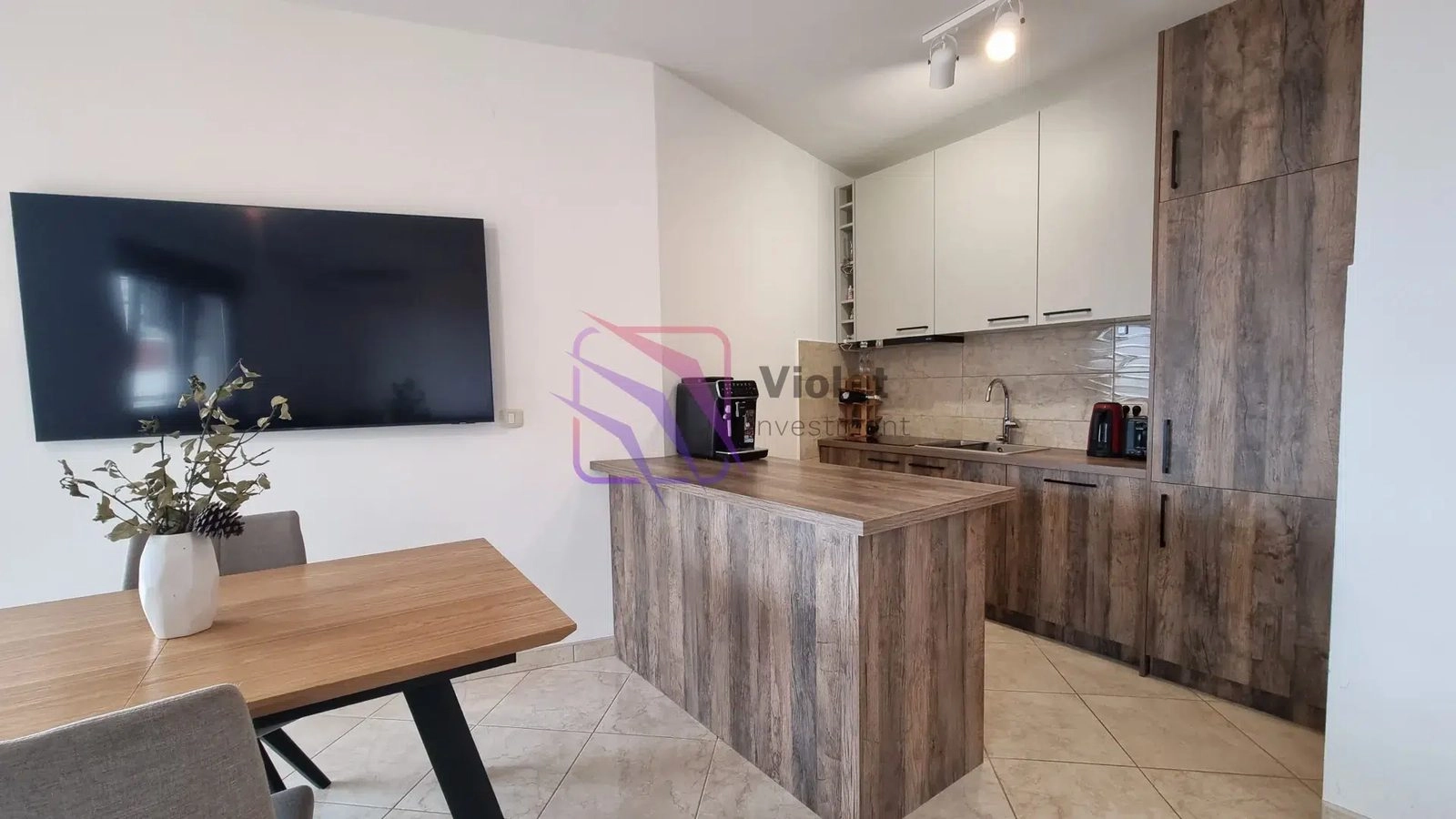 Dvosoban-stan-sa-pogledom-na-more-u-Becicima-Budva-7 Dvosoban stan 107 m² – Bečići, Budva — fotografija 8