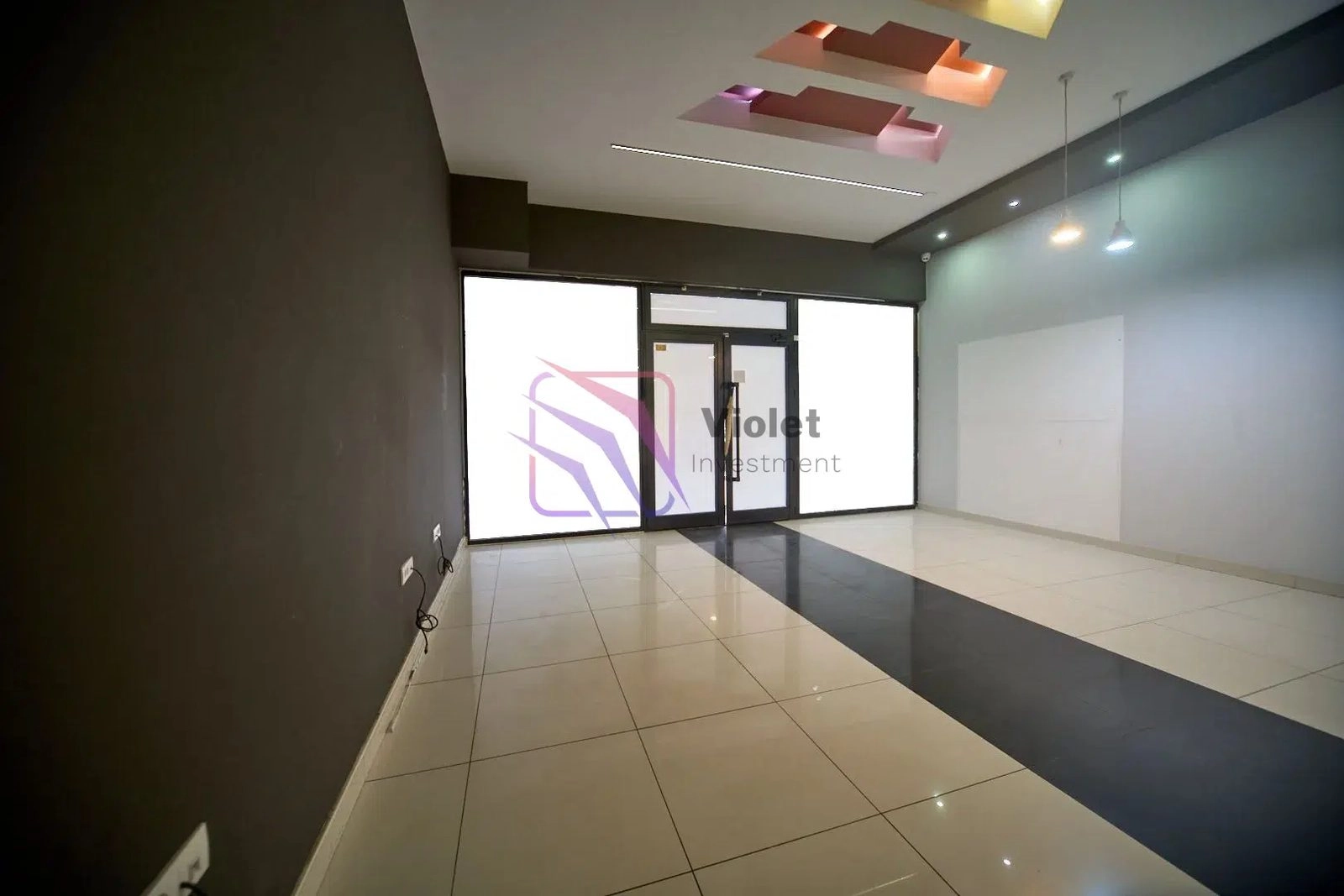 Poslovni-prostor-223-m²-u-Momisicima-Podgorica-1 Izdavanje: Poslovni prostor 223 m² – Momišići, Podgorica — fotografija 2