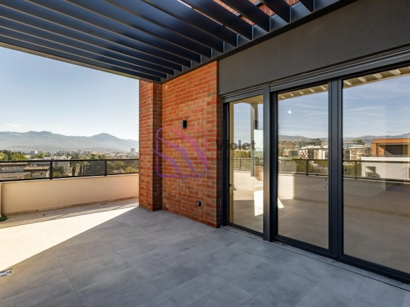 Dvosoban stan 96 m² – Krivi most, Podgorica — fotografija 3