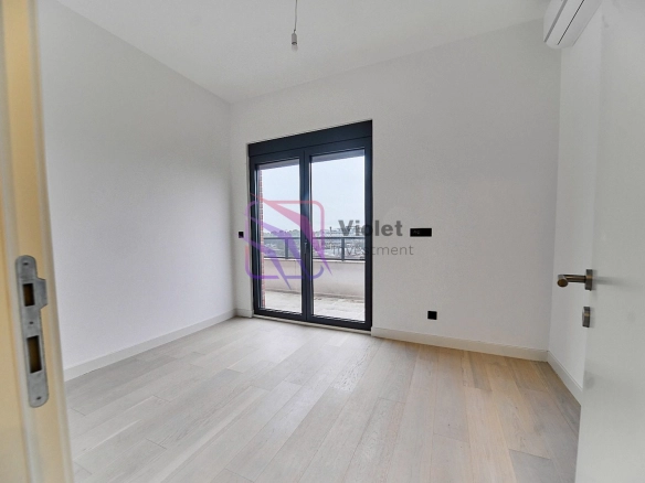Dvosoban stan 96 m² – Krivi most, Podgorica — fotografija 9