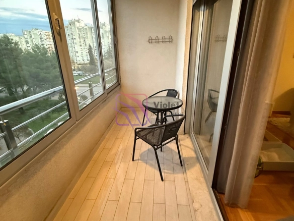 Izdavanje: Dvosoban stan 69 m² – Pobrežje, Podgorica — fotografija 14