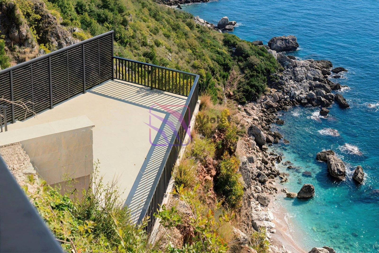Kuca-sa-bazenom-i-pogledom-na-more-Rezevici-Budva-4 Kuća 580 m² – Reževići, Budva — fotografija 5