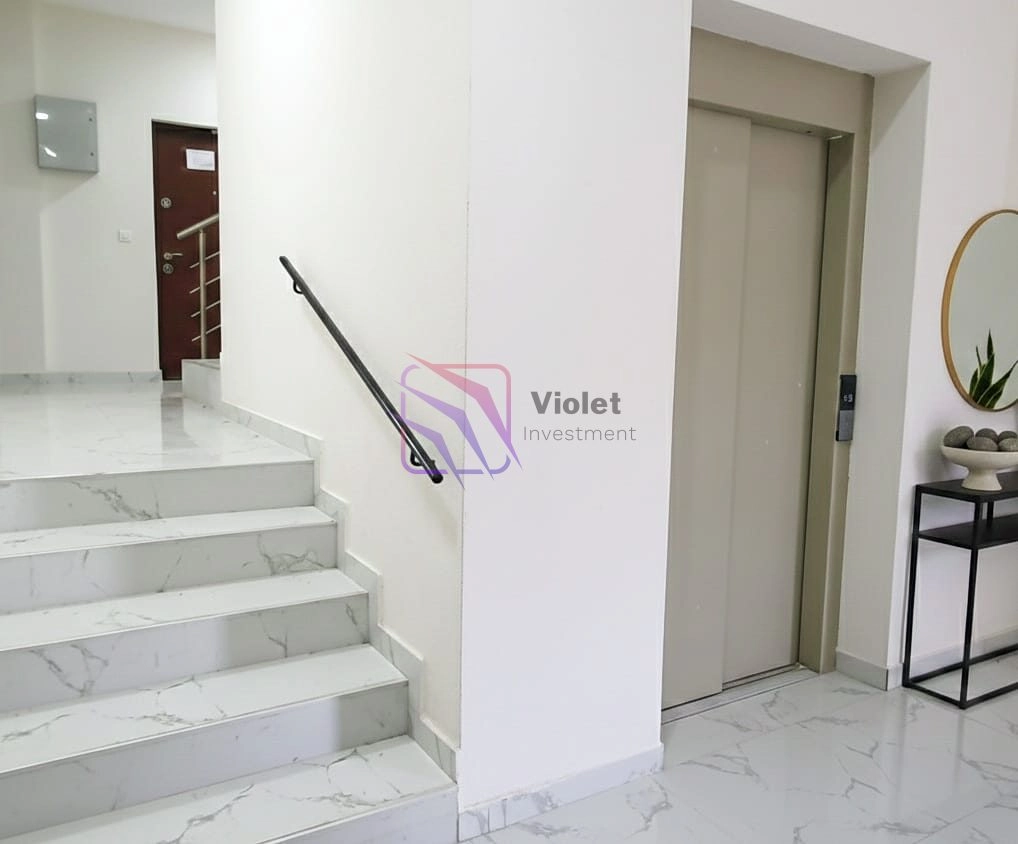 Jednosoban-stan-sa-garazom-u-Zagoricu-Podgorica-1 Izdavanje: Jednosoban stan 43 m² – Zagorič, Podgorica — fotografija 2