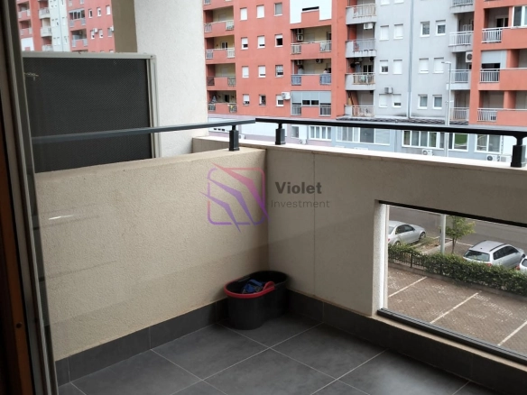 Dvosoban stan u Master kvartu, Podgorica — fotografija 10
