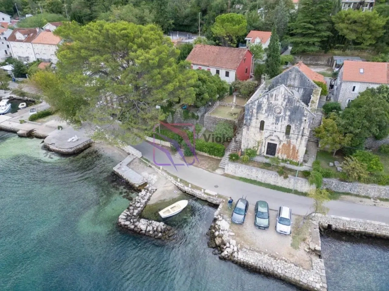 Kamena-kuca-u-prvoj-liniji-do-mora-Dobrota-Kotor-4 Kuća 180 m² – Dobrota, Kotor — fotografija 5