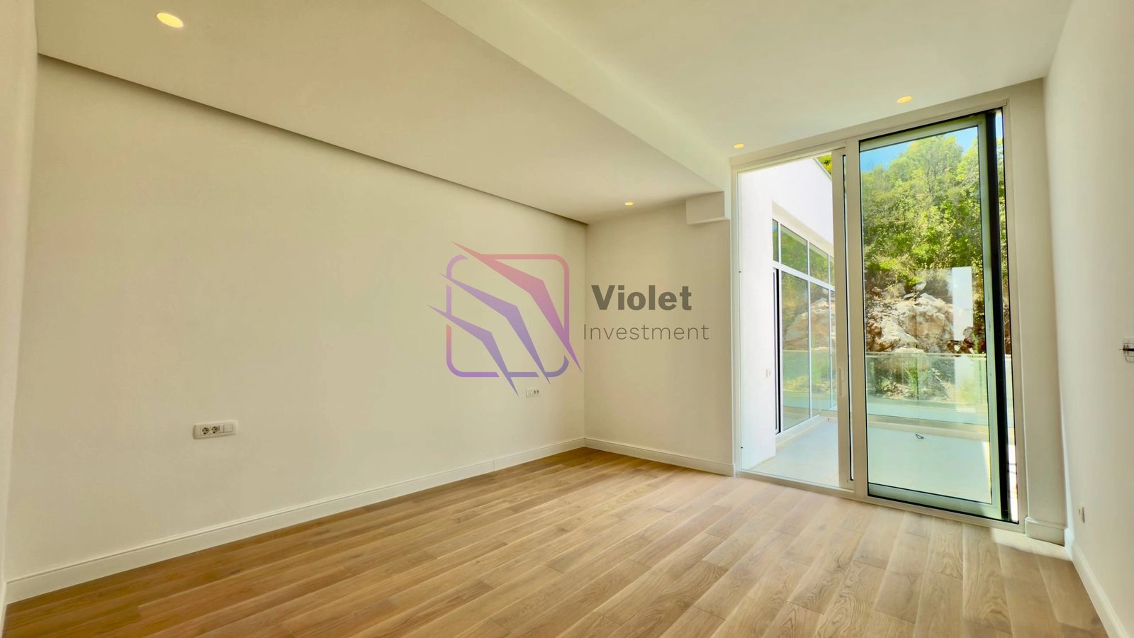 Dupleks-vila-sa-bazenom-u-Krasicima-Tivat-12 Kuća 350 m² – Krašići, Tivat — fotografija 13