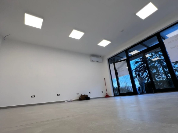 Izdavanje: Poslovni prostor 95 m² – City kvart, Podgorica — fotografija 3