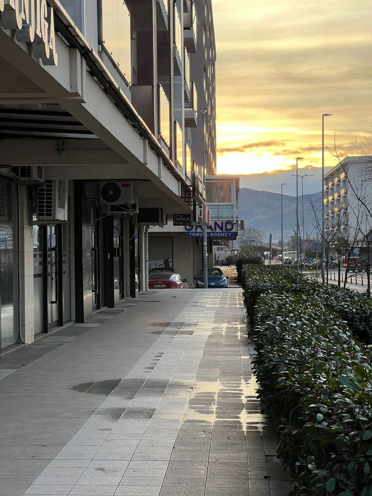 Poslovni-prostor-u-City-kvartu-Podgorica-3 Izdavanje: Poslovni prostor 95 m² – City kvart, Podgorica — fotografija 4