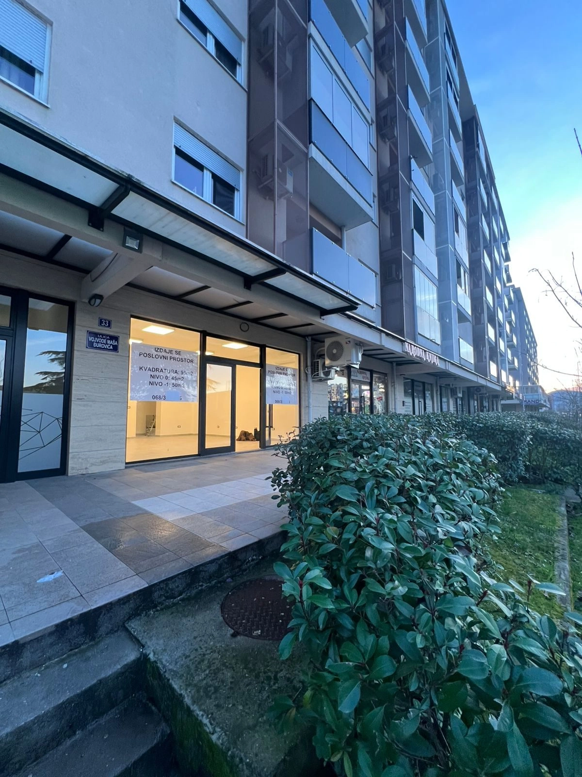 Poslovni-prostor-u-City-kvartu-Podgorica-4 Izdavanje: Poslovni prostor 95 m² – City kvart, Podgorica — fotografija 5