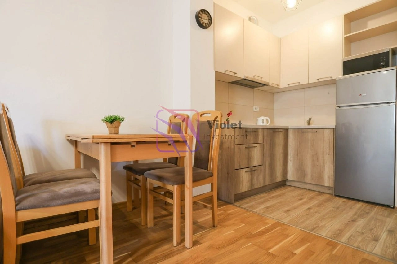 Jednosoban-stan-u-Veljim-Vinogradima-Budva-1 Jednosoban stan 40 m² – Velji Vinogradi, Budva — fotografija 2