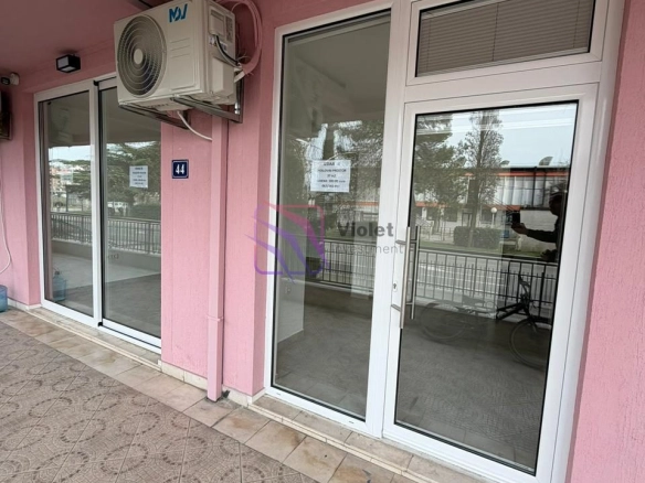 Izdavanje: Poslovni prostor 37 m² – Krivi most, Podgorica — fotografija 3