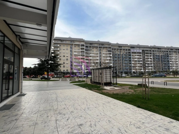 Poslovni prostor 104 m² u Central Pointu