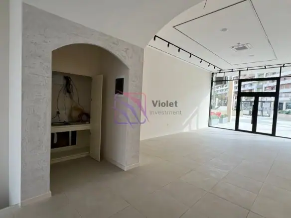 Izdavanje: Poslovni prostor 104 m² – Central Point, Podgorica — fotografija 9