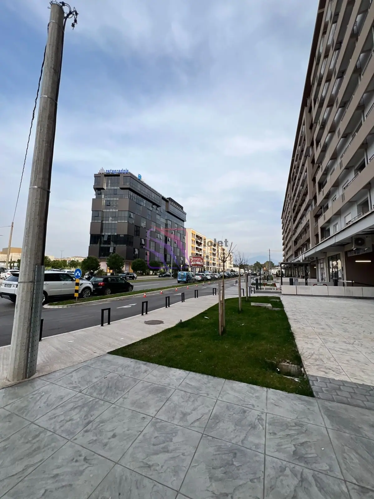 Poslovni-prostor-104-m²-u-Central-Pointu-Podgorica-13 Izdavanje: Poslovni prostor 104 m² – Central Point, Podgorica — fotografija 14