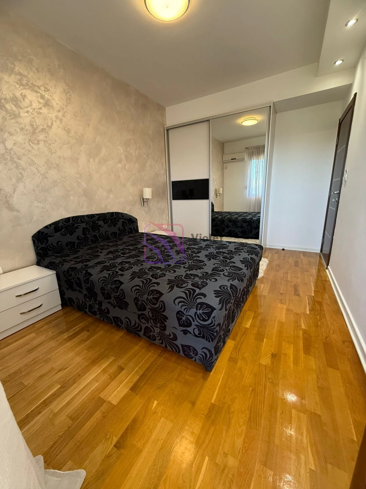 Dvosoban-stan-u-naselju-Preko-Morace-Podgorica-3 Izdavanje: Dvosoban stan 90 m² – Preko Morače, Podgorica — fotografija 4