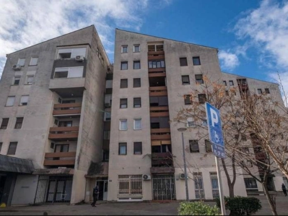 Trosoban stan 87 m² – Blok 6, Podgorica — fotografija 5