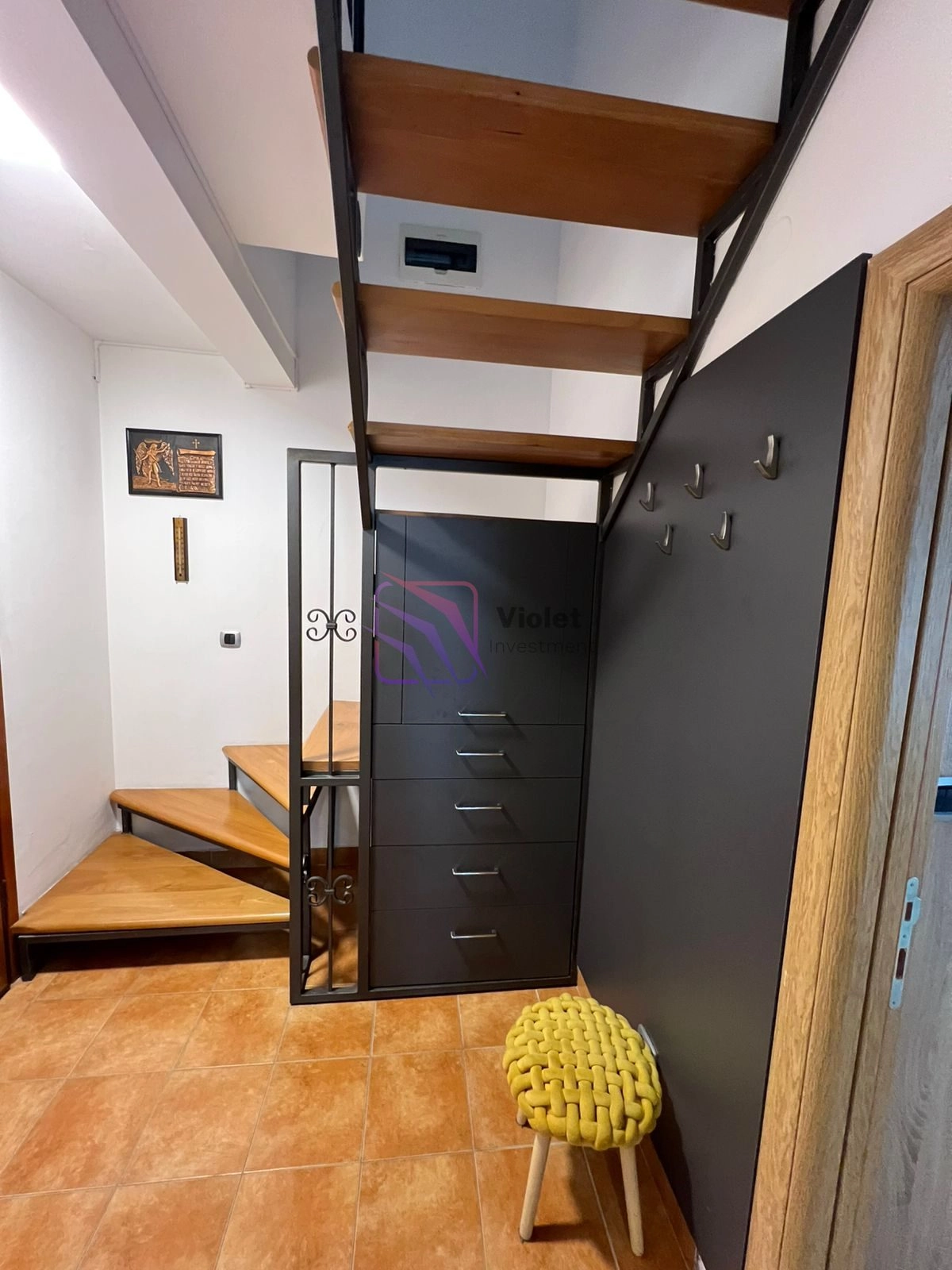 Trosoban-dupleks-stan-u-Zagoricu-Podgorica-12 Trosoban stan 94 m² – Zagorič, Podgorica — fotografija 13