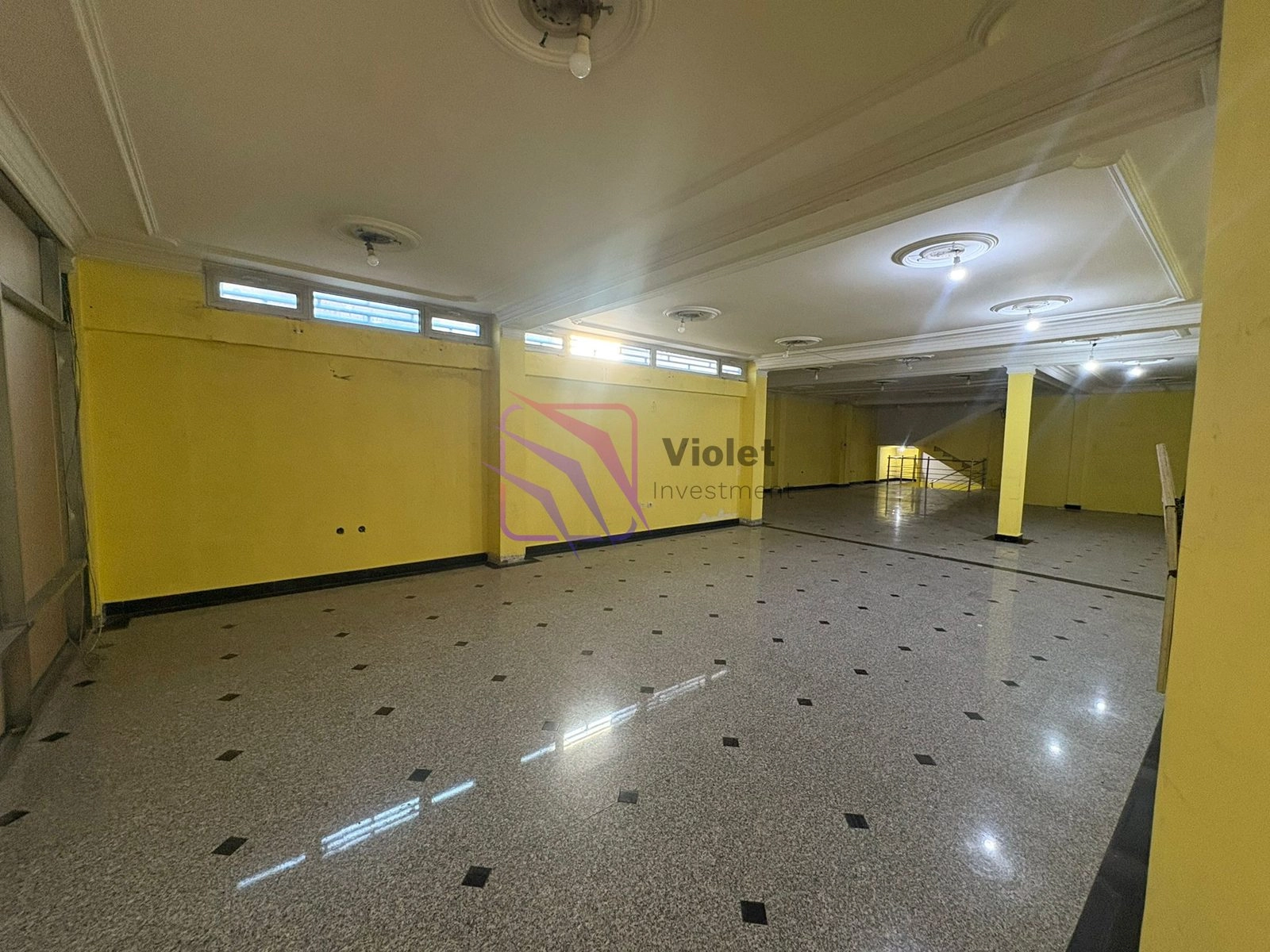 Poslovni-prostor-u-ulici-Slobode-Centar-Podgorica-8 Izdavanje: Poslovni prostor 490 m² – Centar, Podgorica — fotografija 9