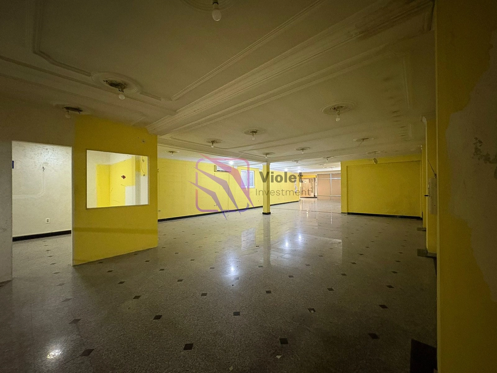 Poslovni-prostor-u-ulici-Slobode-Centar-Podgorica-10 Izdavanje: Poslovni prostor 490 m² – Centar, Podgorica — fotografija 11