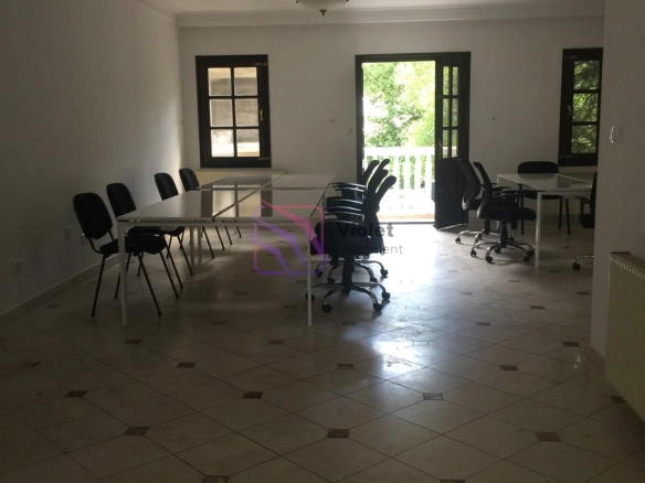 Izdavanje: Poslovni prostor 140 m² – Centar, Podgorica — fotografija 3