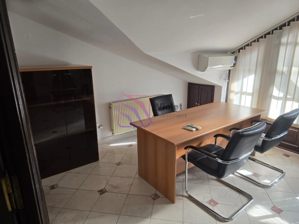Izdavanje: Poslovni prostor 140 m² – Centar, Podgorica — fotografija 10