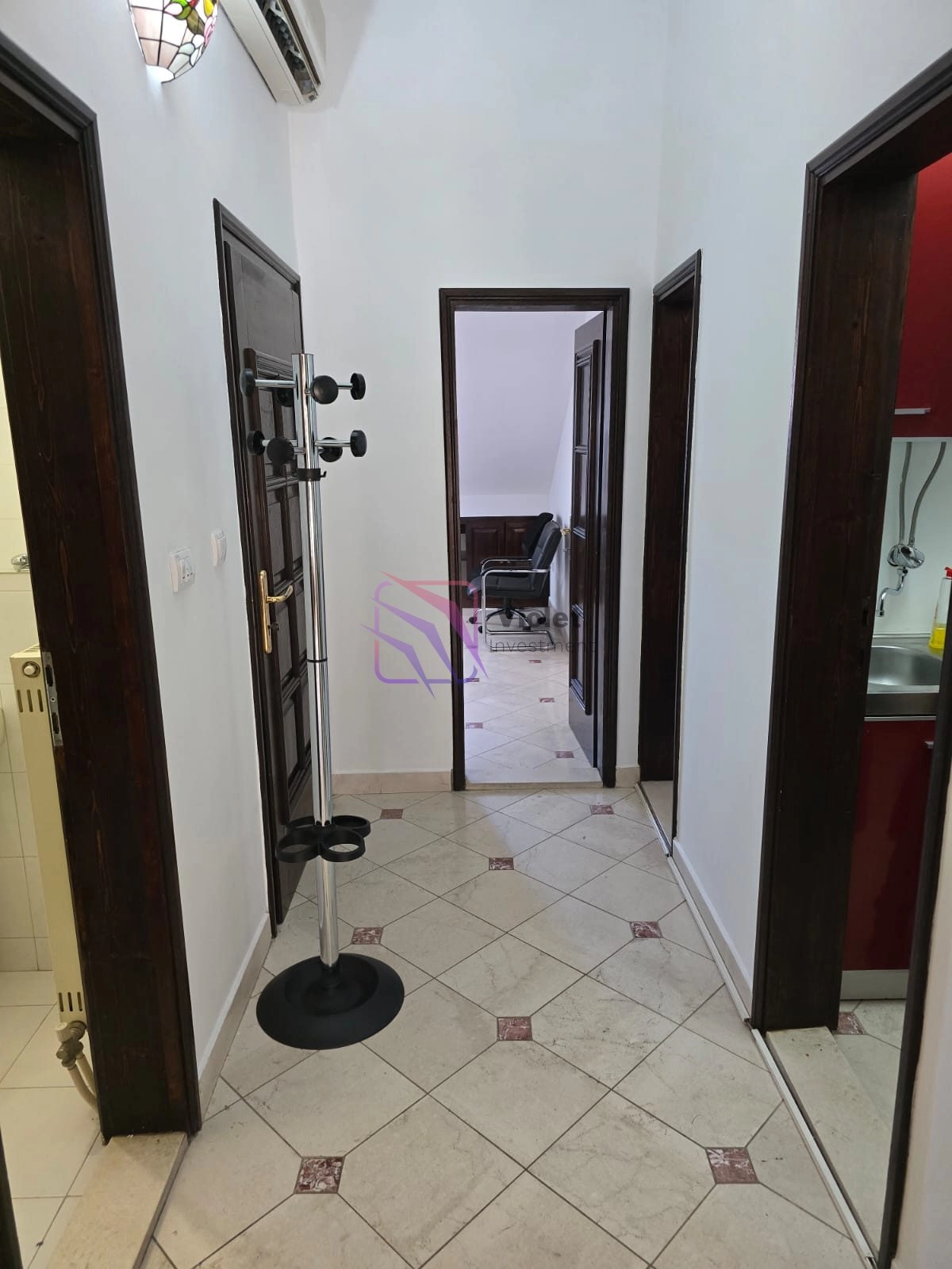 Poslovni-prostor-u-Hercegovackoj-ulici-Centar-Podgorica-10 Izdavanje: Poslovni prostor 140 m² – Centar, Podgorica — fotografija 11