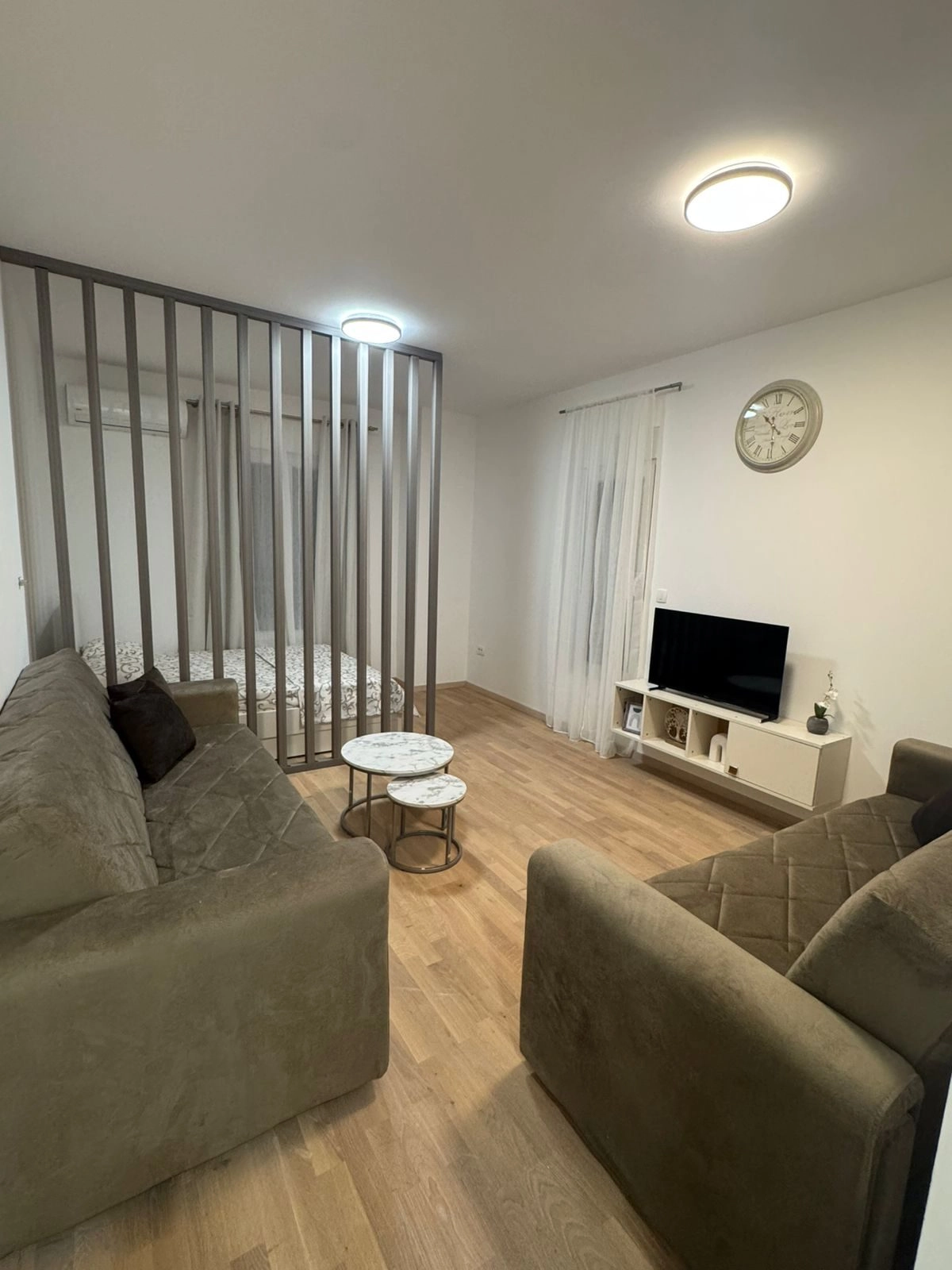 Namjestena-garsonjera-37-m²-u-naselju-Momisici-Podgorica Namještena garsonjera 37 m² u naselju Momišići