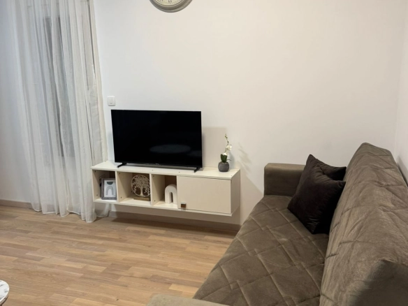 Izdavanje: Garsonjera 37 m² – Momišići, Podgorica — fotografija 3