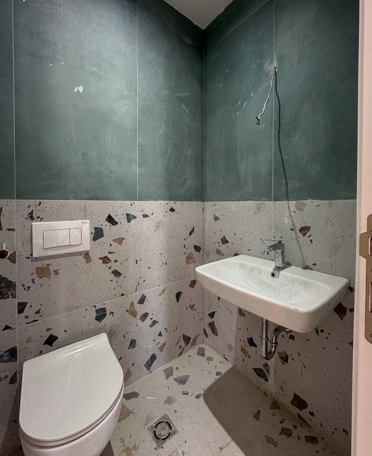 Dupleks-stan-u-kompleksu-Cortex-Selo-Zabjelo-Podgorica-1 Četvorosoban stan 176 m² – Zabjelo, Podgorica — fotografija 2