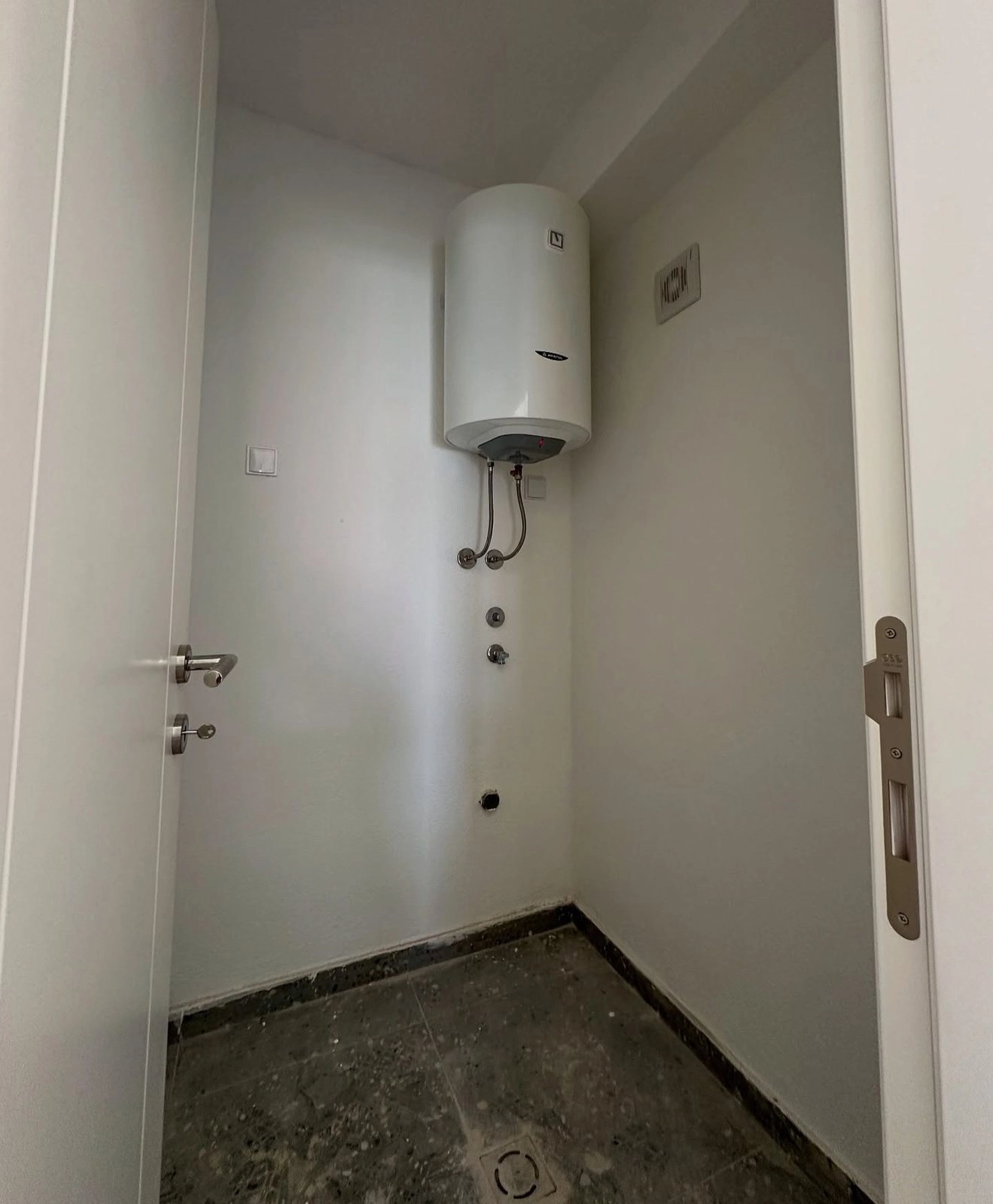 Dupleks-stan-u-kompleksu-Cortex-Selo-Zabjelo-Podgorica-2 Četvorosoban stan 176 m² – Zabjelo, Podgorica — fotografija 3
