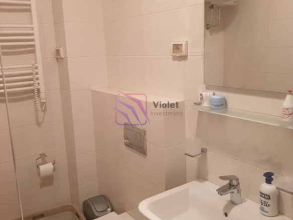 Namješten dvosoban stan u City kvartu, Podgorica — fotografija 5