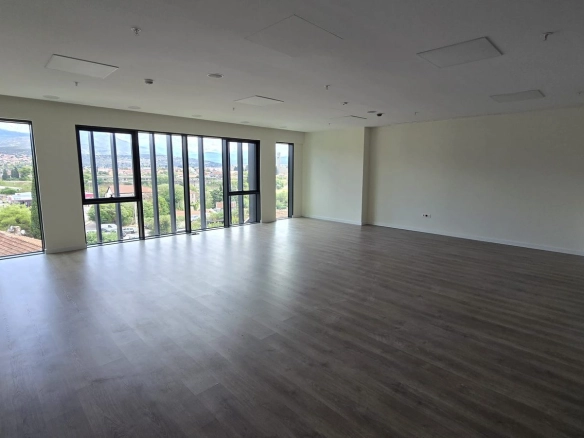 Poslovni prostor 2.542 m² – Centar, Podgorica — fotografija 6