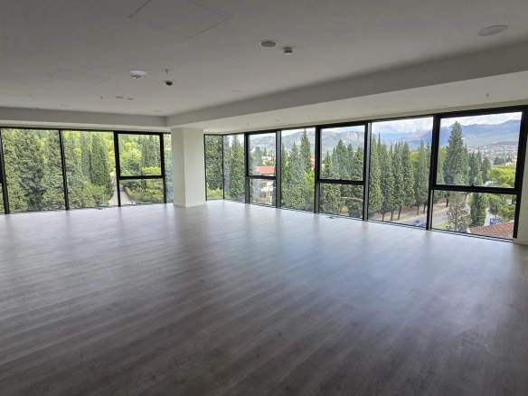 Poslovni prostor 2.542 m² – Centar, Podgorica — fotografija 8