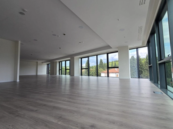 Poslovni prostor 2.542 m² – Centar, Podgorica — fotografija 11
