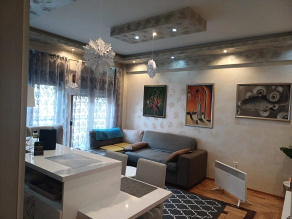 Izdavanje: Dvosoban stan 56 m² – Blok 9, Podgorica — fotografija 3