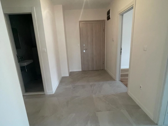 Izdavanje: Trosoban stan 97 m² – Central Point, Podgorica — fotografija 3
