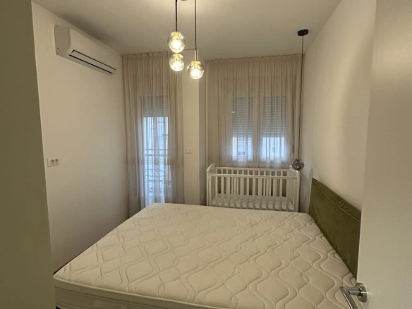 Dvosoban stan 64 m² – City kej, Podgorica — fotografija 2
