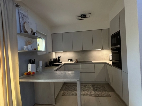 Kuća 147 m² – Stari aerodrom, Podgorica — fotografija 10