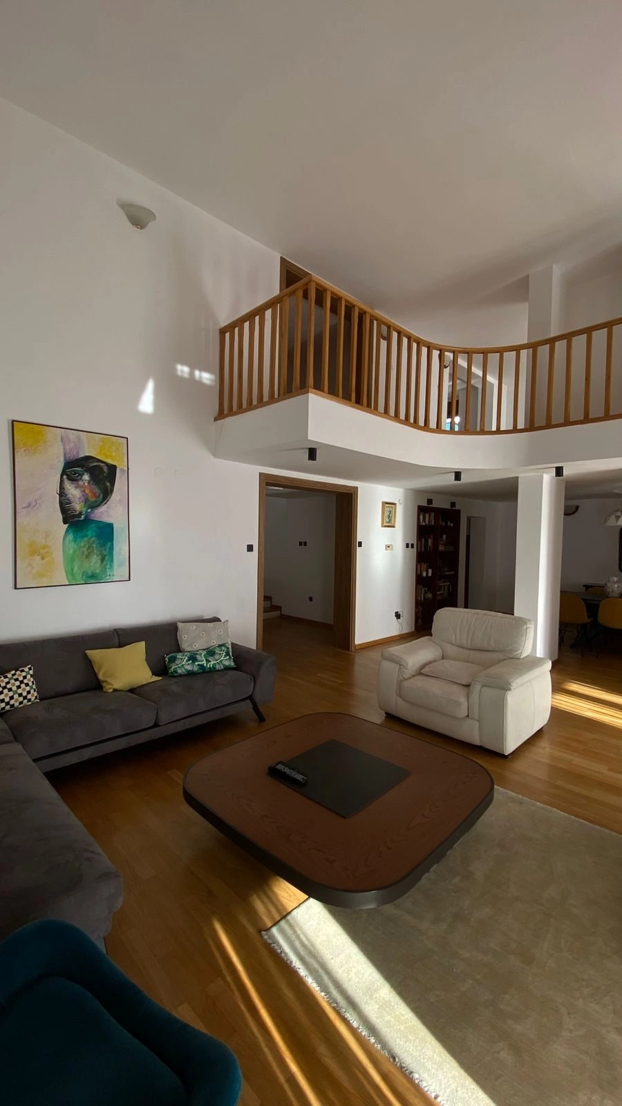 Kuca-za-izdavanje-u-Gorici-C-Podgorica-3 Izdavanje: Kuća 285 m² – Gorica C, Podgorica — fotografija 4